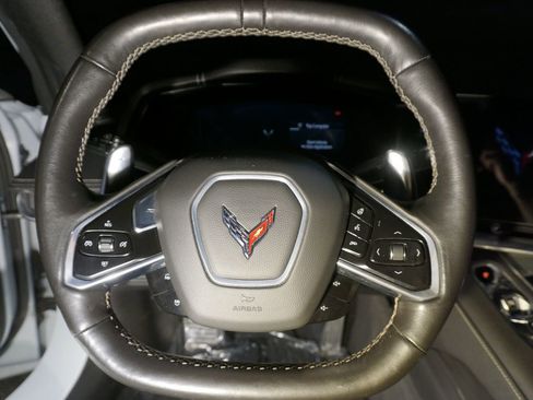 Used 2021 Chevrolet Corvette Stingray Preferred Cpe w/ Z51 Performance Package image 27