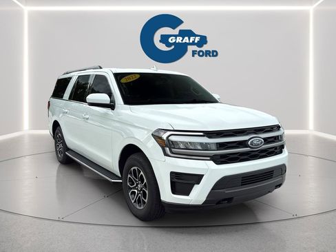 Used 2022 Ford Expedition Max XLT AWD/4WD image 4
