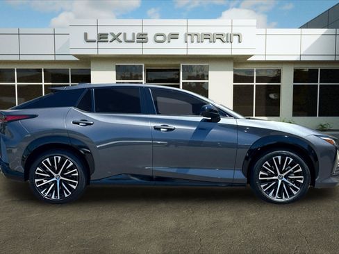 Used 2023 Lexus RZ 450e Premium w/ Accessory Package (Z1) AWD/4WD image 8