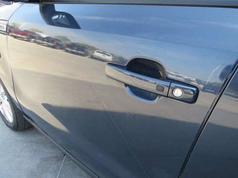 Used 2016 Kia Soul ! w/ Premium Package image 30