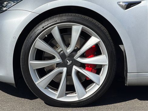 Used 2018 Tesla Model 3 Performance AWD/4WD image 35