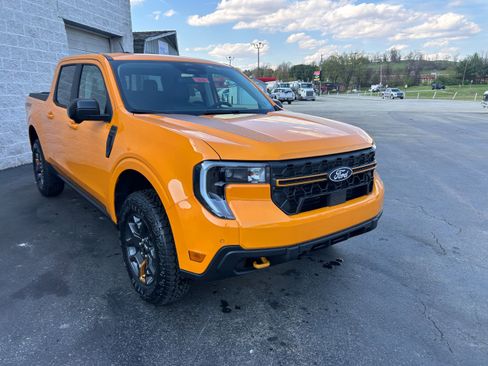 New 2026 Ford Maverick Tremor AWD/4WD image 20