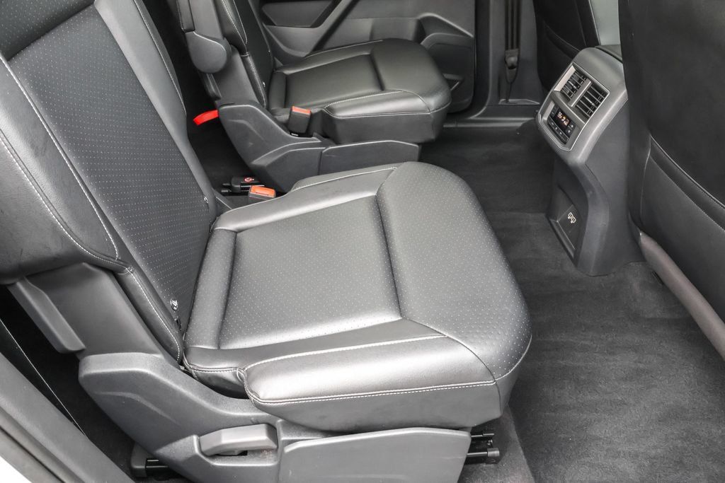 Used 2019 Volkswagen Atlas SEL AWD/4WD image 37