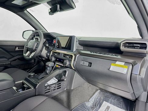 New 2025 Toyota Tacoma TRD Off-Road image 30