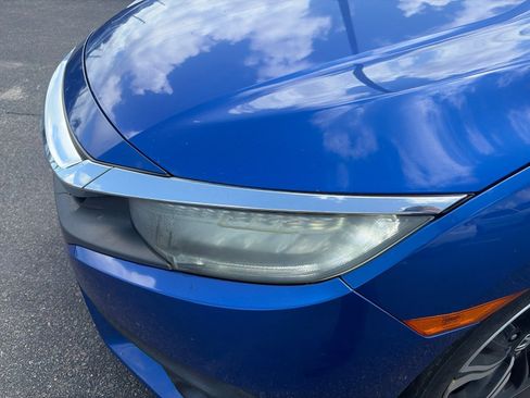 Used 2016 Honda Civic Touring image 18