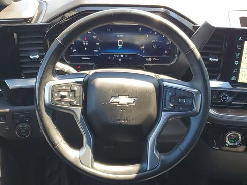 Used 2023 Chevrolet Silverado 1500 LT AWD/4WD image 27