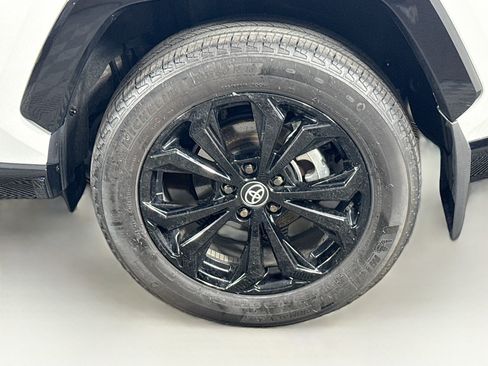 Certified 2023 Toyota RAV4 XSE AWD/4WD image 9