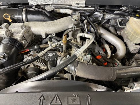 Used 2015 Chevrolet Silverado 2500 LTZ w/ Duramax Plus Package AWD/4WD image 92