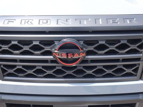 Certified 2024 Nissan Frontier PRO-4X w/ Off-Road Protection Package AWD/4WD image 31