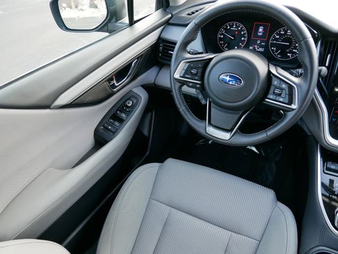 Used 2020 Subaru Legacy Premium w/ Popular Package #1 image 9