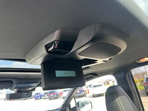 Used 2022 Honda Pilot Black Edition image 19