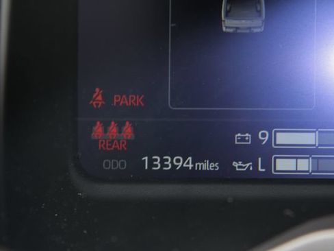 Used 2024 Toyota Tundra Limited AWD/4WD image 29