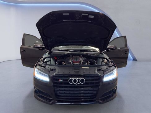 Used 2017 Audi S8 Plus image 8