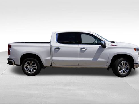 Certified 2024 Chevrolet Silverado 1500 LTZ w/ LTZ Premium Package AWD/4WD image 3