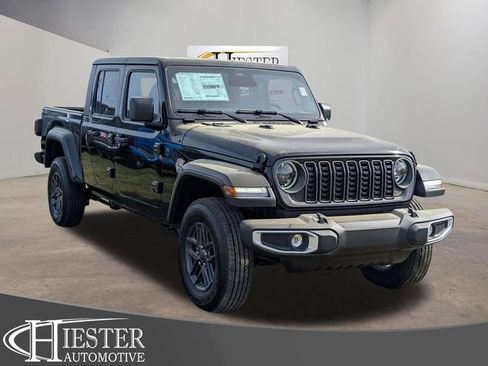 New 2026 Jeep Gladiator Sport image 1