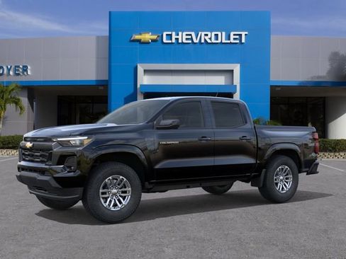 New 2026 Chevrolet Colorado LT RWD image 2