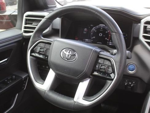 Used 2024 Toyota Tundra Platinum AWD/4WD image 22