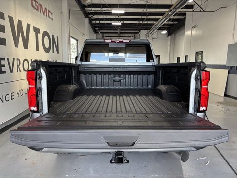 New 2026 Chevrolet Silverado 2500 LTZ w/ LTZ Convenience Package image 32