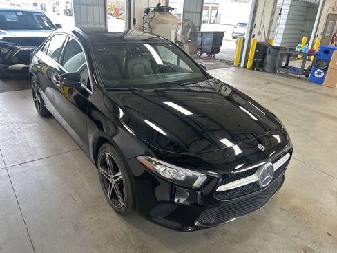 Used 2019 Mercedes-Benz A 220 4MATIC image 7
