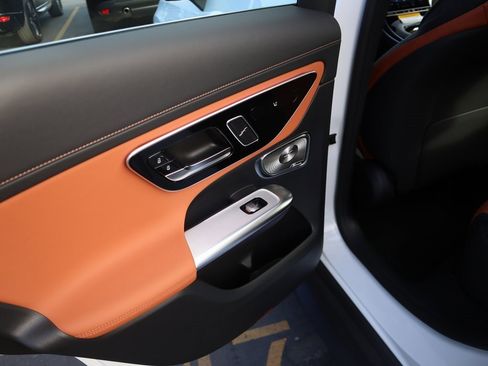 New 2026 Mercedes-Benz GLC 43 AMG 4MATIC image 22