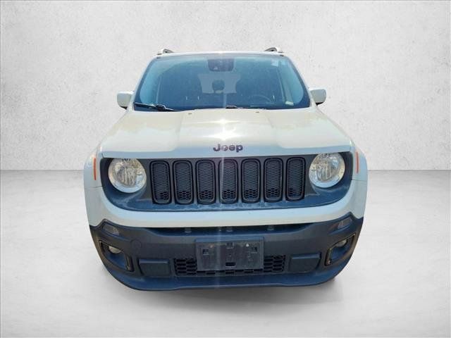 Used 2017 Jeep Renegade Altitude w/ Advanced Technology Group AWD/4WD image 2