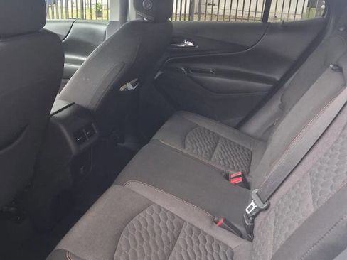 Used 2018 Chevrolet Equinox LT FWD image 5