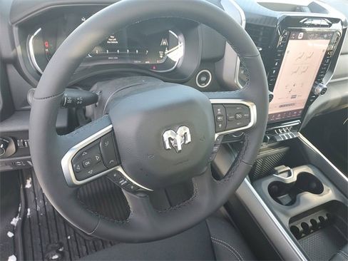 New 2026 RAM 1500 Big Horn AWD/4WD image 18