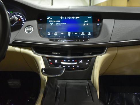 Used 2018 Cadillac CT6 3.6 AWD image 26