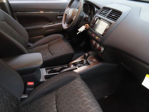 New 2025 Mitsubishi Outlander Sport ES image 23