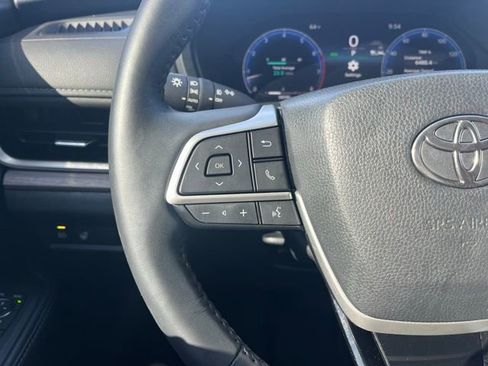 Used 2024 Toyota Grand Highlander Limited image 16