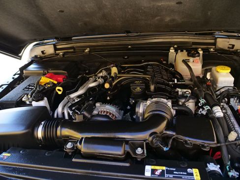 Used 2022 Jeep Wrangler Unlimited Sport image 47