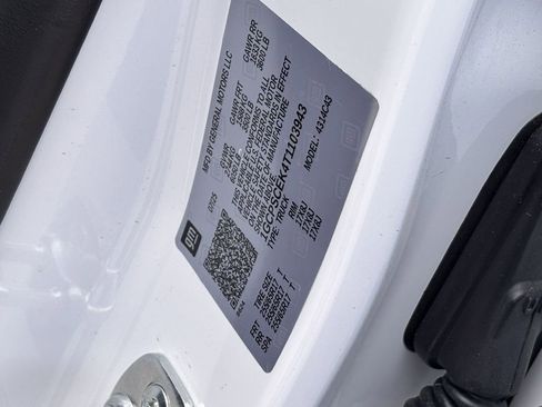 New 2026 Chevrolet Colorado LT w/ LT Convenience Package RWD image 21