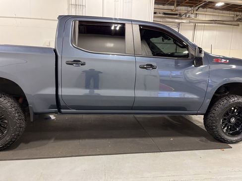 Used 2021 Chevrolet Silverado 1500 LT Trail Boss w/ Convenience Package II image 8