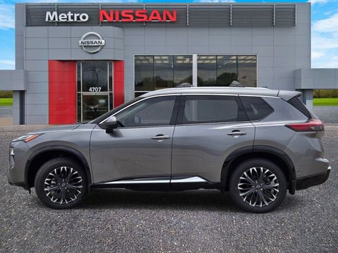 New 2026 Nissan Rogue Platinum w/ Platinum Premium Package AWD/4WD image 3