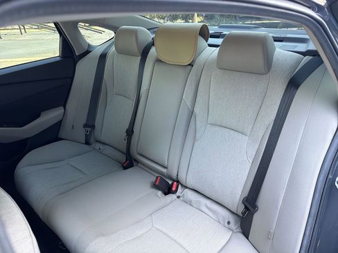 Used 2024 Honda Accord EX image 22