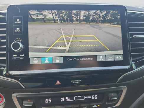 Used 2025 Honda Ridgeline TrailSport image 16