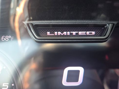 Used 2023 RAM 1500 Limited AWD/4WD image 26