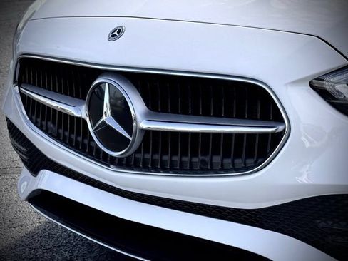 Used 2026 Mercedes-Benz C 300 4MATIC Sedan image 4