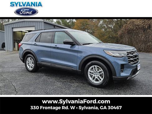 New 2026 Ford Explorer Active w/ Active Comfort Package image 1