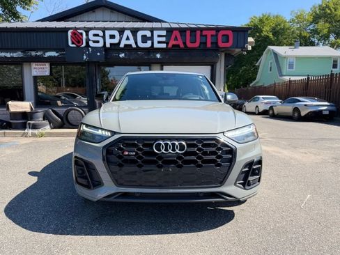 Used 2021 Audi SQ5 Prestige AWD/4WD image 2
