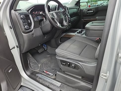 Used 2020 Chevrolet Silverado 1500 RST AWD/4WD image 28