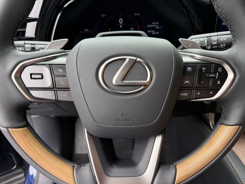 Certified 2026 Lexus RX 350 Premium w/ Convenience Package AWD/4WD image 12