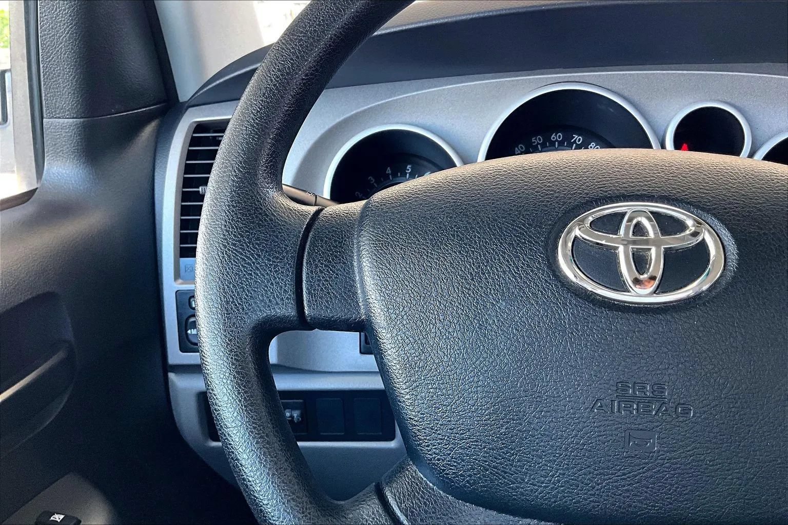 Used 2012 Toyota Tundra 2WD Double Cab image 11