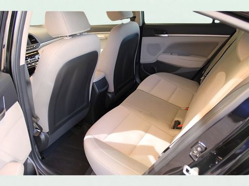 Used 2020 Hyundai Elantra SEL w/ Cargo Package (C1) image 11