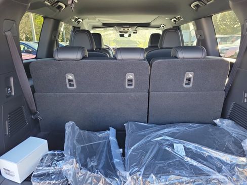New 2026 Nissan Armada PRO-4X AWD/4WD image 9
