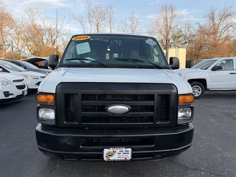 Used 2014 Ford E-250 and Econoline 250 w/ Power Group image 6
