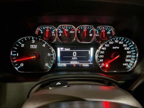 Used 2020 GMC Yukon SLT w/ Open Road Package AWD/4WD image 23