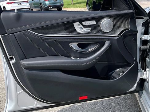 Used 2018 Mercedes-Benz E 63 AMG S image 22