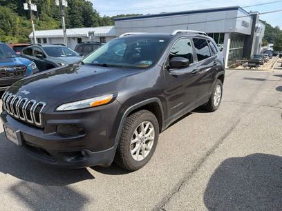 Used 2016 Jeep Cherokee Latitude w/ Cold Weather Group