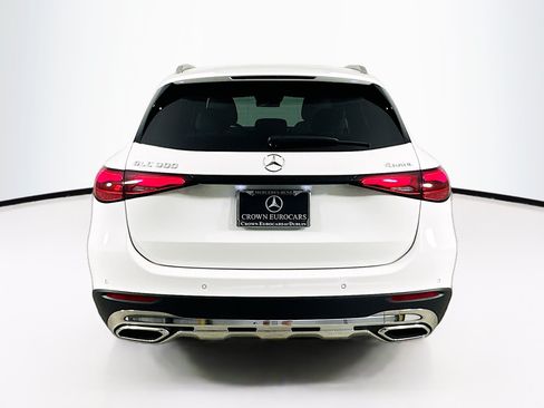 Used 2025 Mercedes-Benz GLC 300 4MATIC image 7